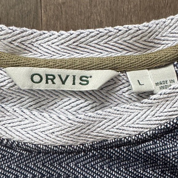 Orvis Blue and Cream Long Sleeve Sweater - Picture 2 of 5